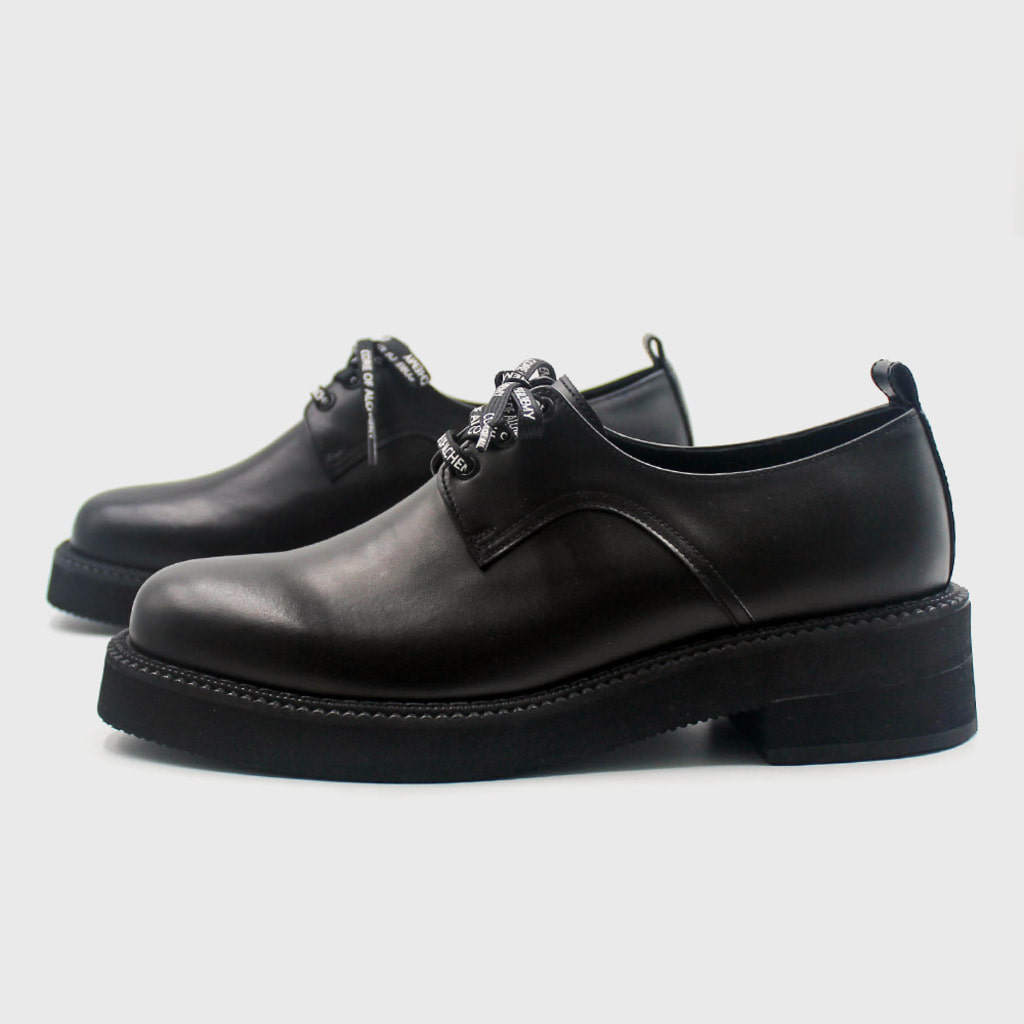 Classic Noir detail 17