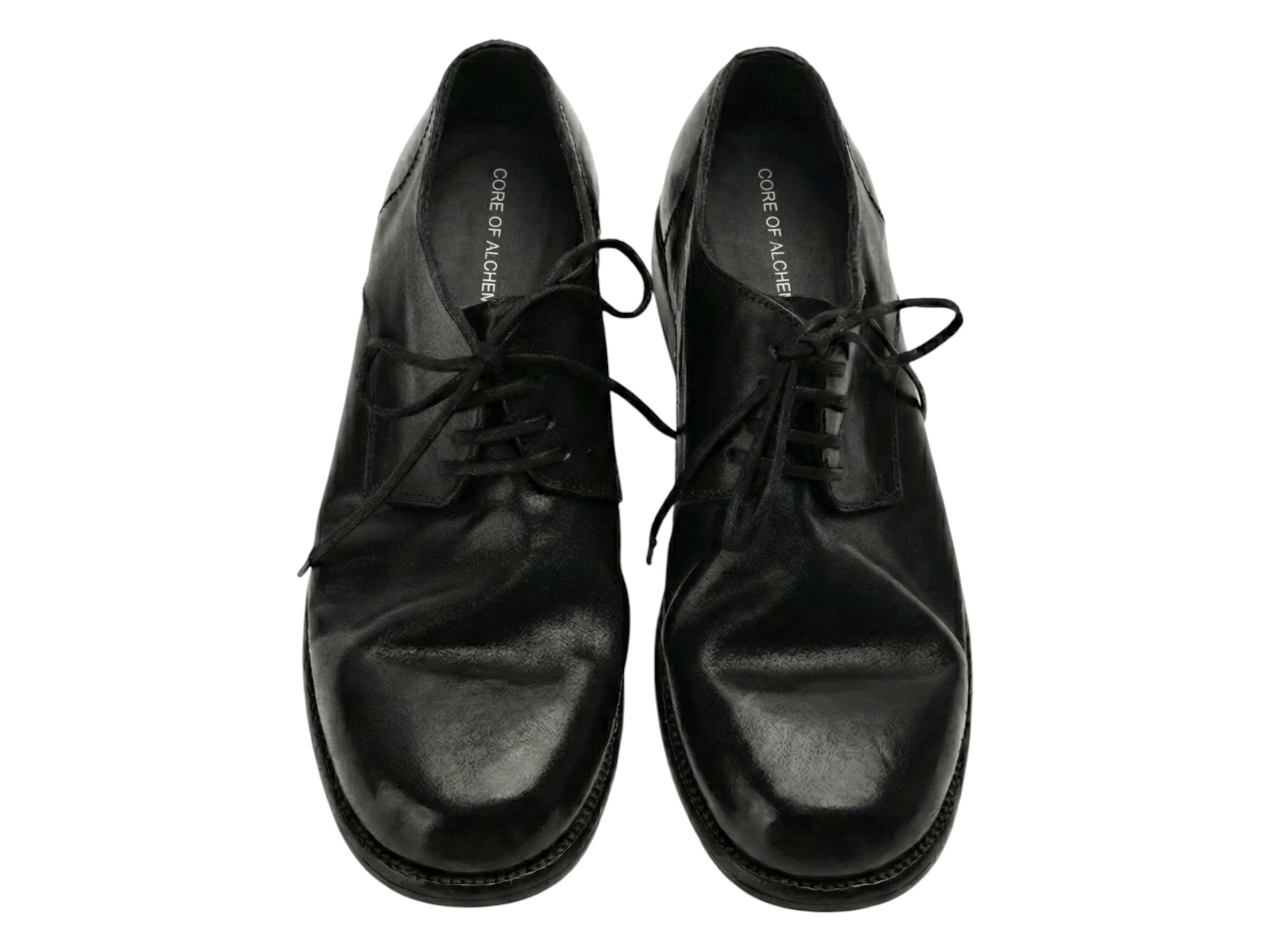 Legacy Black Derby detail 27