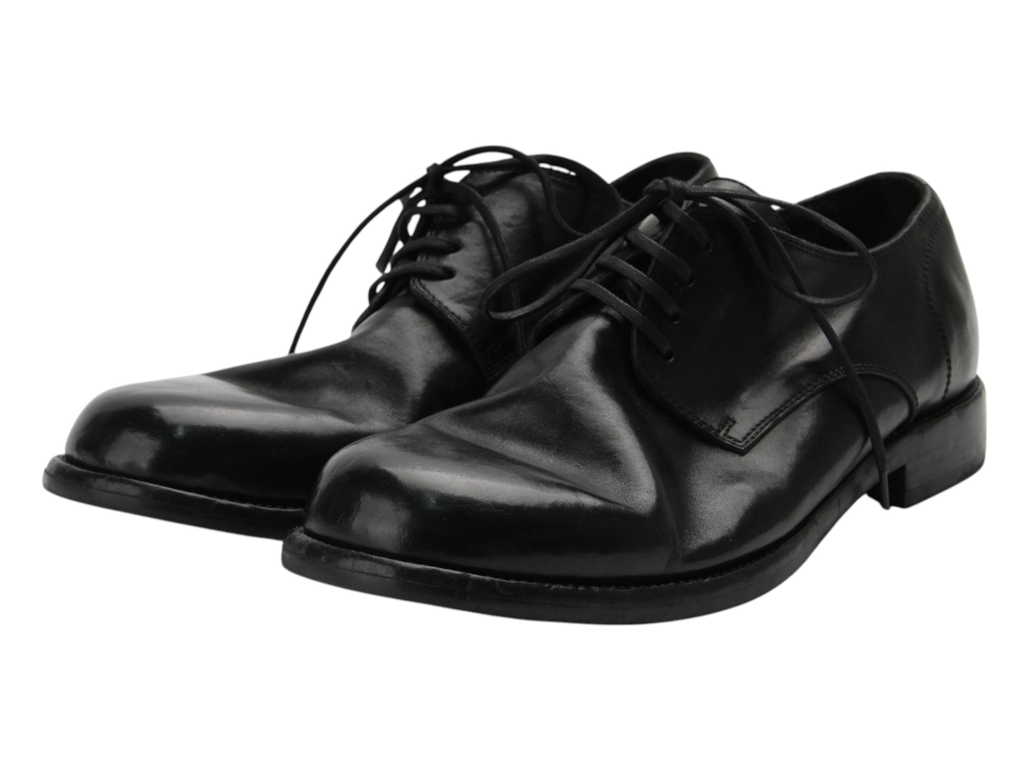 Legacy Black Derby detail 25