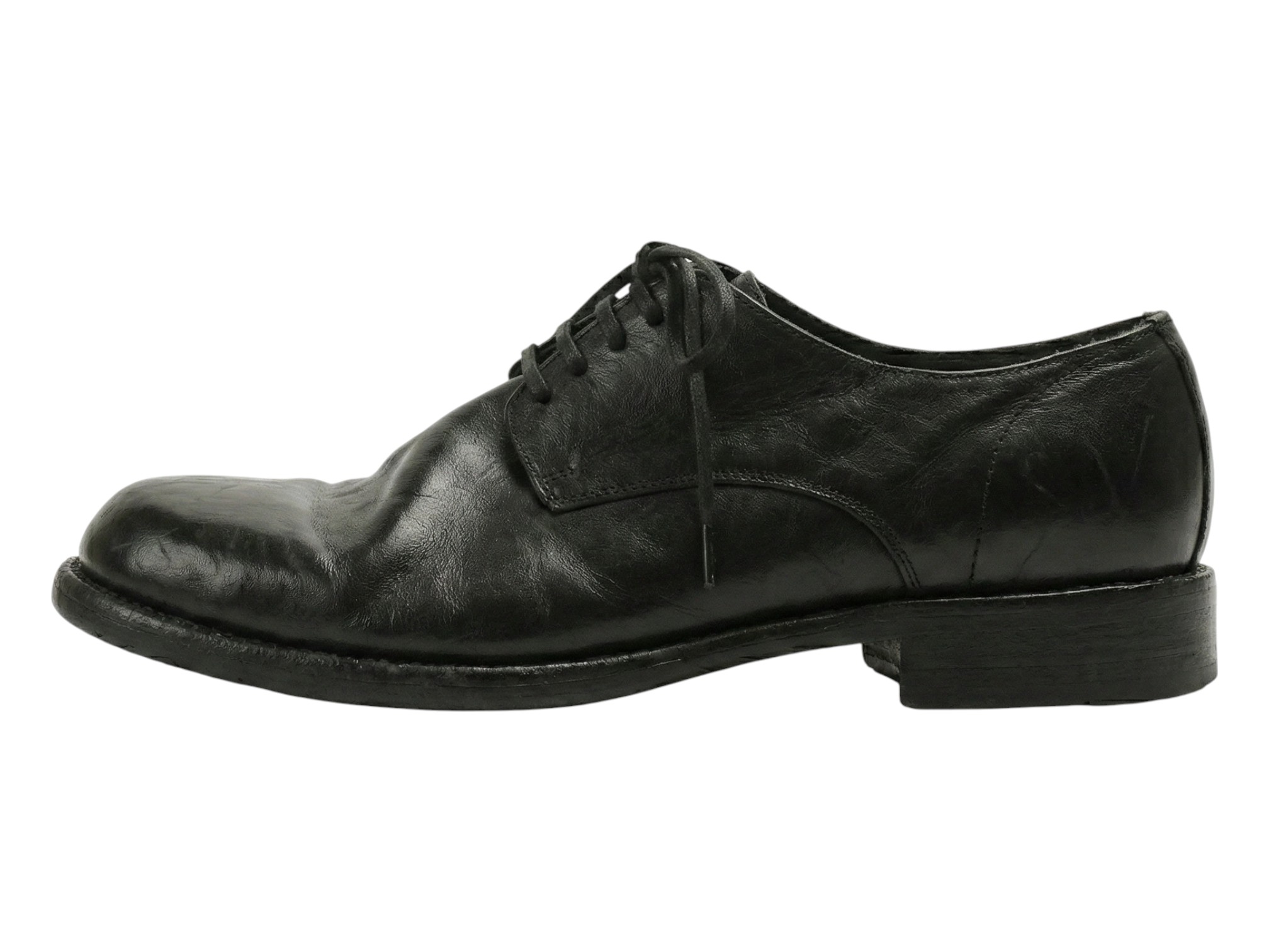 Legacy Black Derby detail 18