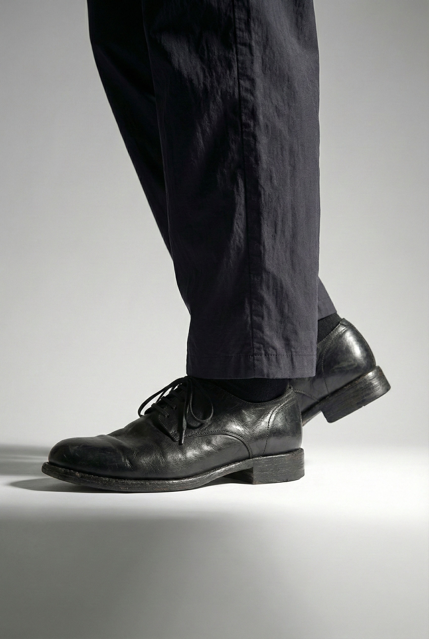Legacy Black Derby detail 7
