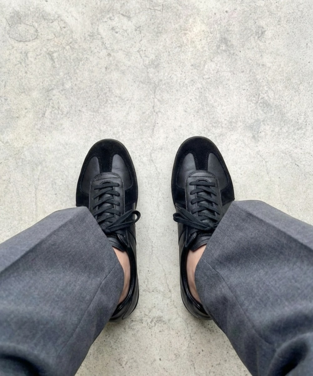 Nigredo Black German detail 12