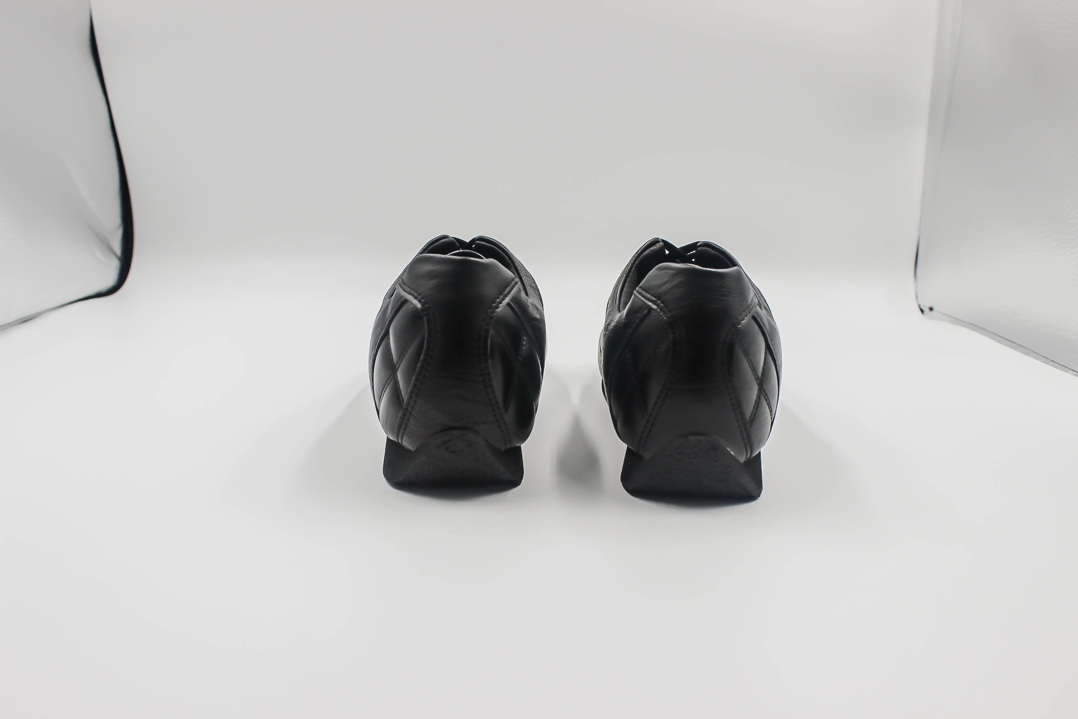 Aterre Black detail 37