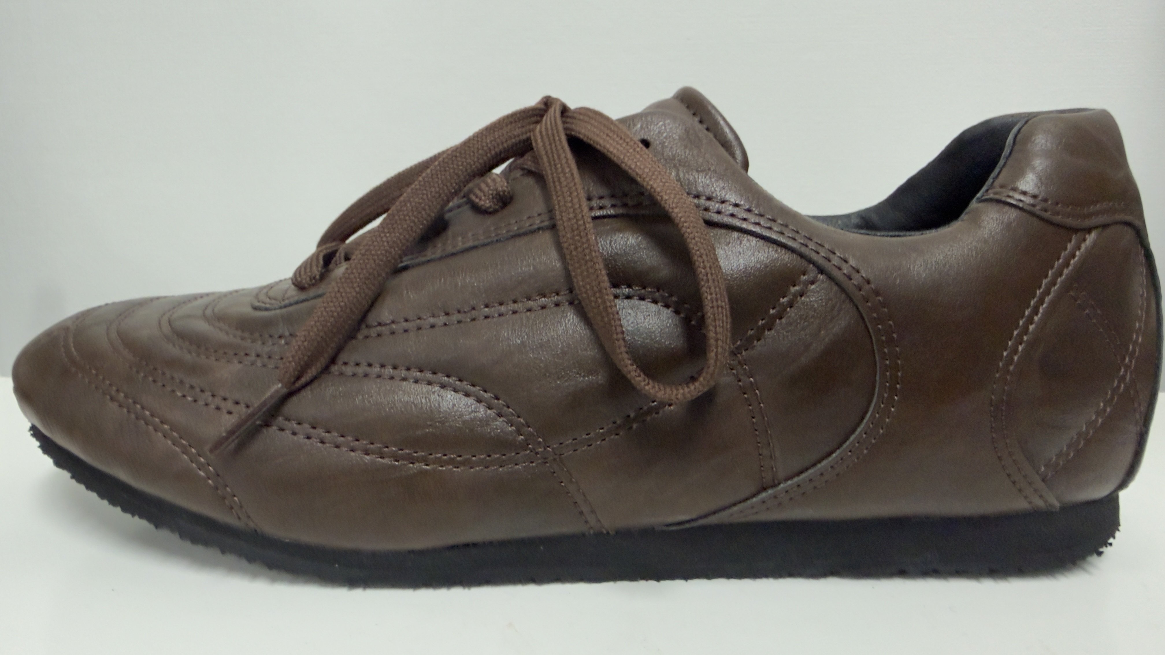 Aterre Brown detail 38