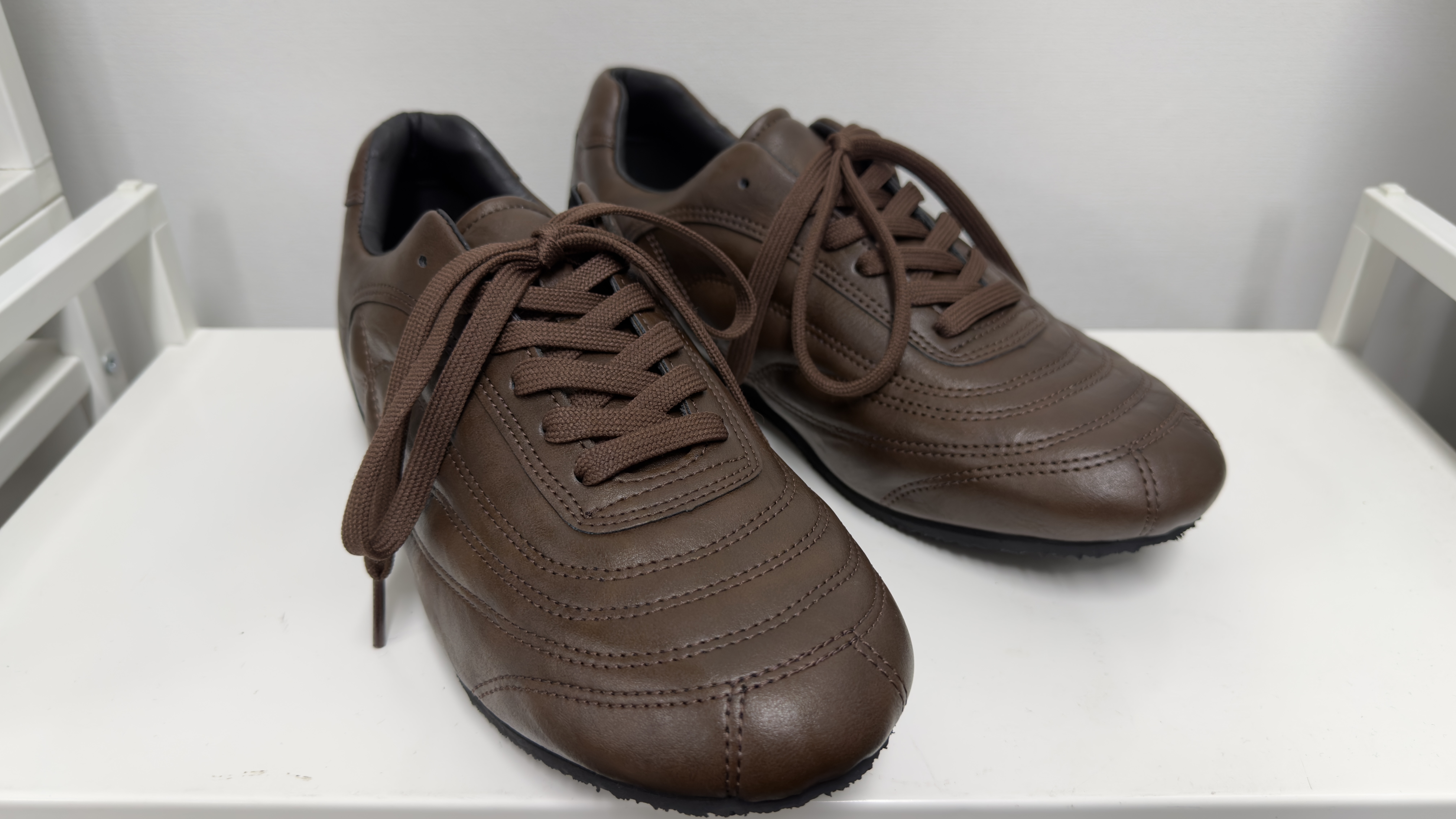 Aterre Brown detail 42