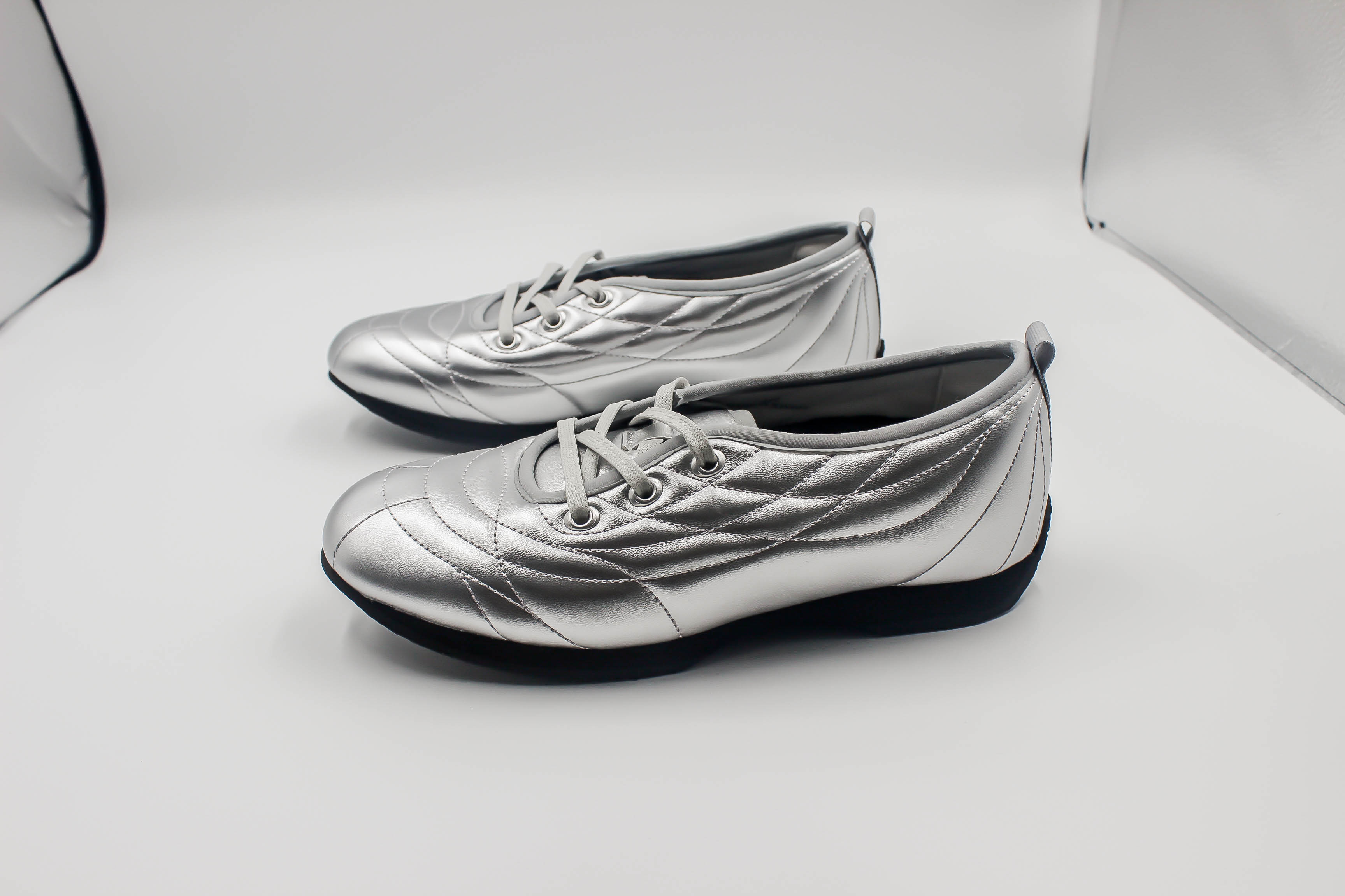 Degage Silver detail 57