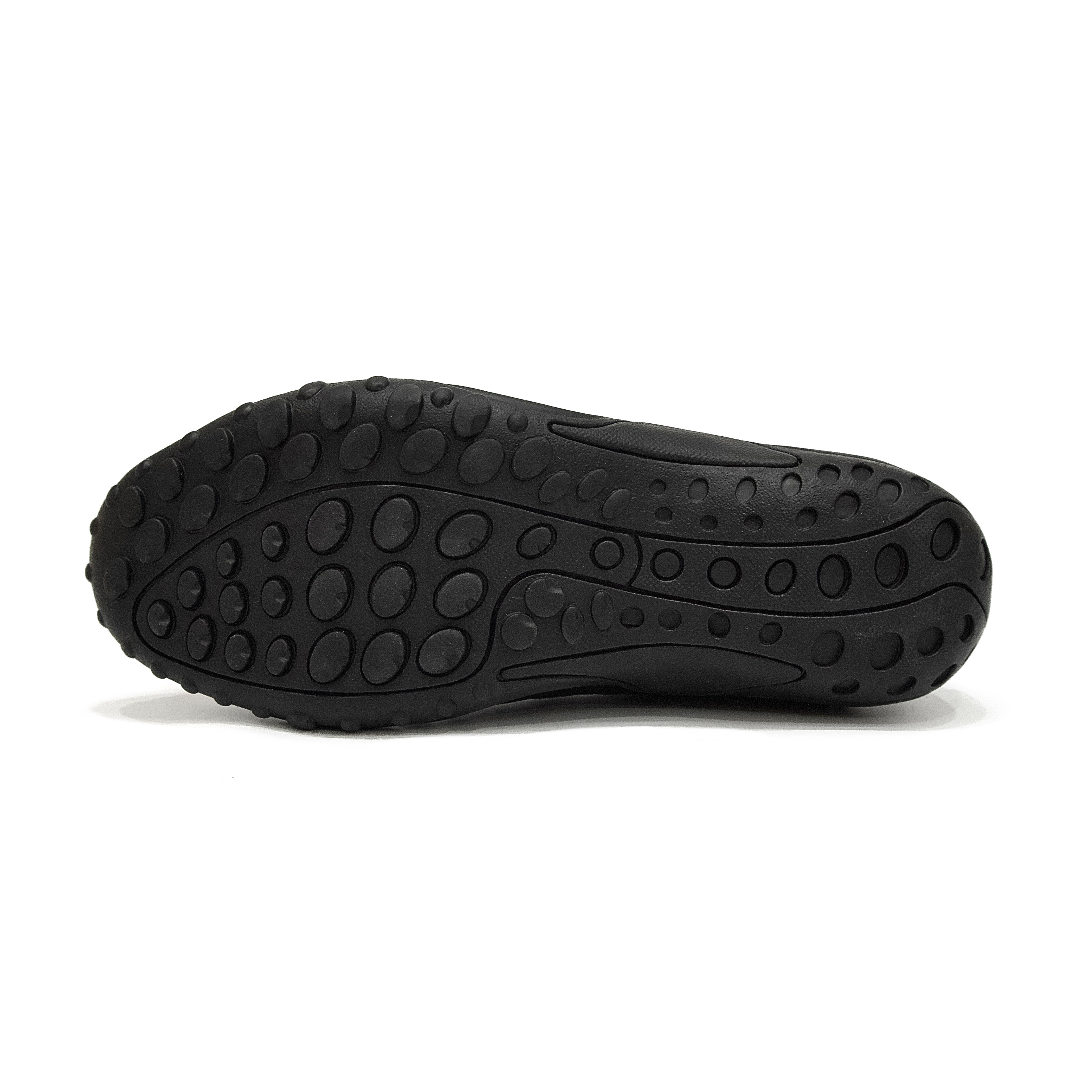 Plie Black detail 14
