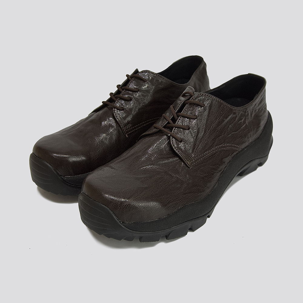 Tracker Derby Brown detail 15