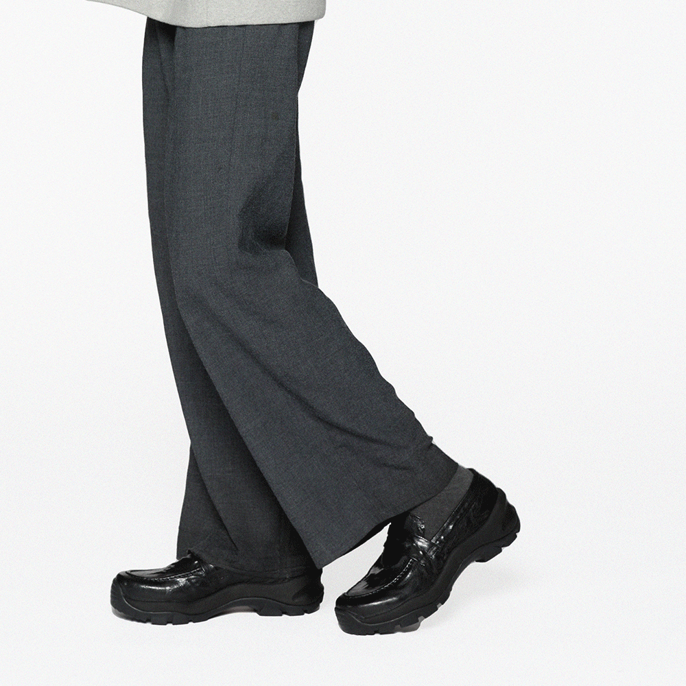 Tracker Loafers Black detail 11